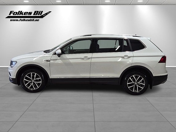 Volkswagen Tiguan Allspace 4 of 15
