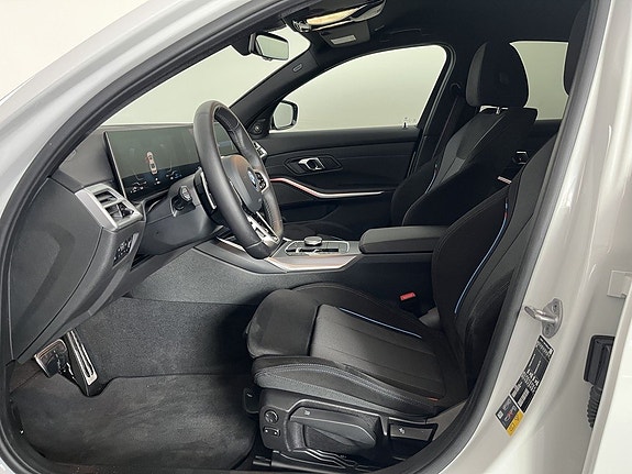 BMW 330e 5 of 16