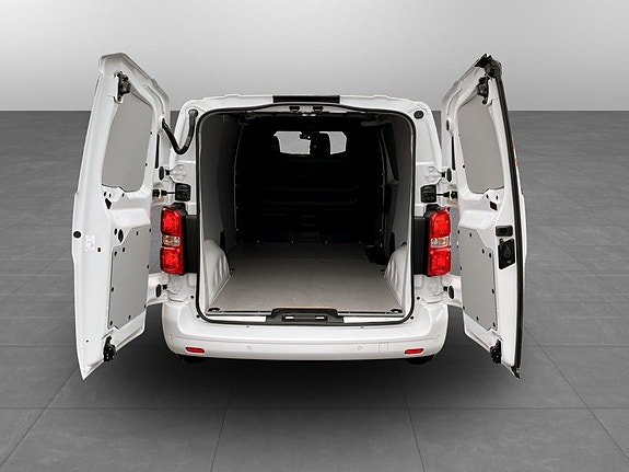 Opel Vivaro-e 8 of 14
