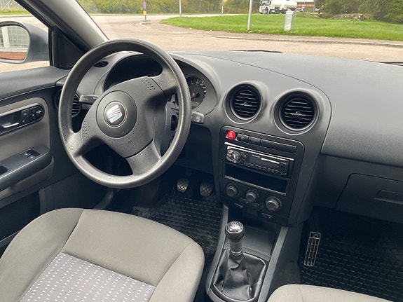 Seat Ibiza 10 of 13