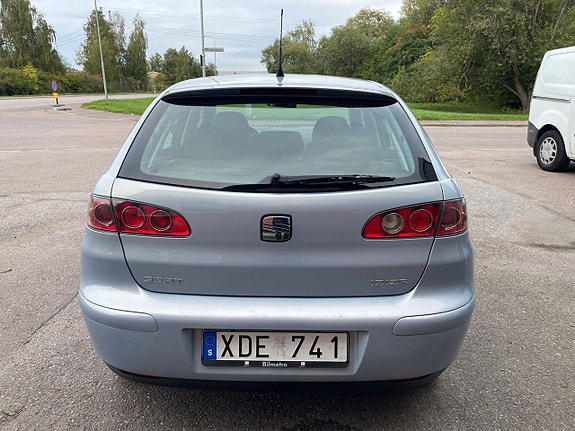Seat Ibiza 5 of 13