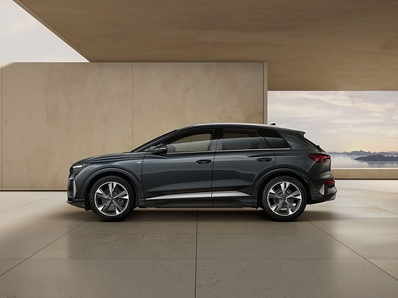 Audi Q4 e-tron 3 of 6