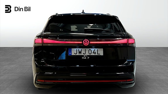 Volkswagen ID.7 5 of 22
