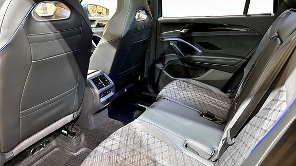 Volkswagen Tayron 12 of 23