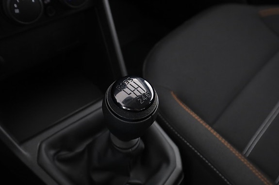 Dacia Sandero 15 of 30