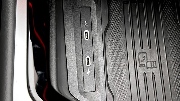 Volkswagen Passat 18 of 19