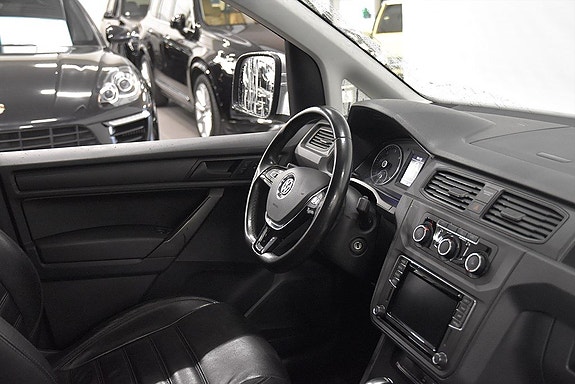 Volkswagen Caddy 10 of 18