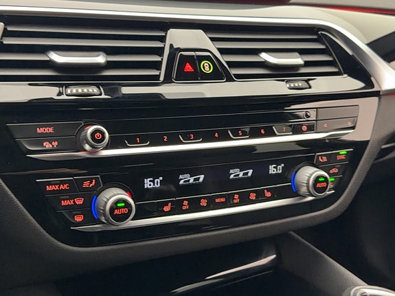 BMW 520d 24 of 30