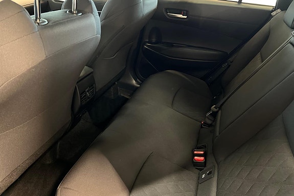 Toyota Corolla Cross 13 of 22