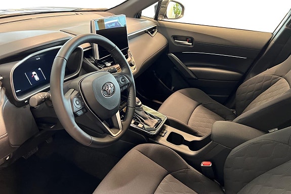 Toyota Corolla Cross 14 of 22