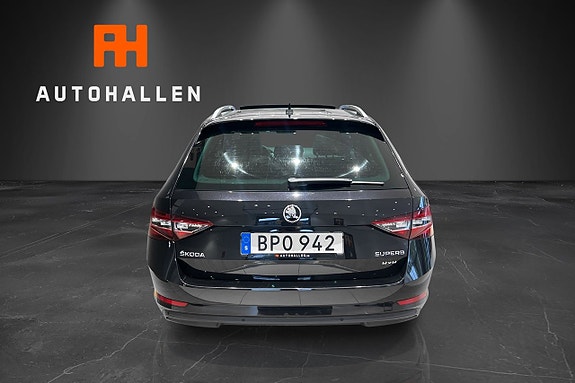 Skoda Superb 7 of 29