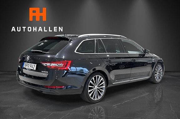 Skoda Superb 8 of 29