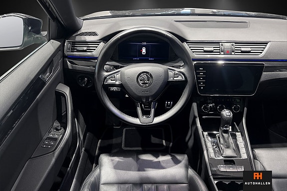 Skoda Superb 22 of 29