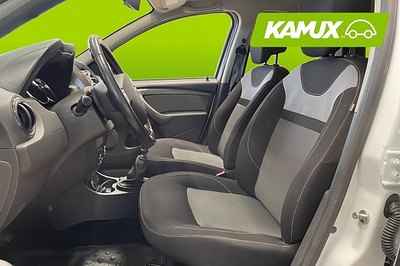 Dacia Duster 8 of 16