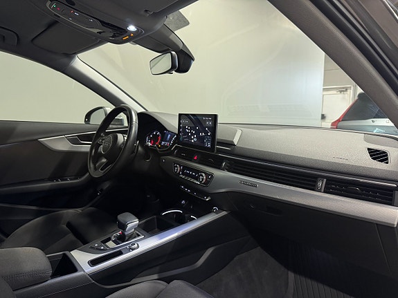 Audi A4 8 of 19