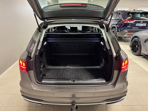 Audi A4 17 of 19