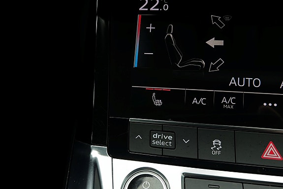 Audi e-tron 17 of 23