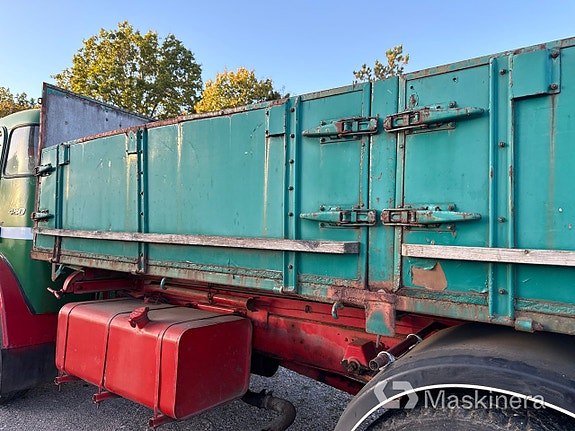 Lastbil Volvo F86 4x2 Tipp 23 of 27