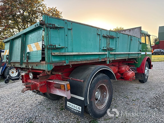 Lastbil Volvo F86 4x2 Tipp 6 of 27