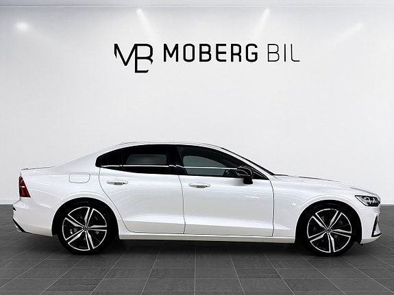 Volvo S60 3 of 17