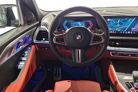 BMW XM 4 of 11