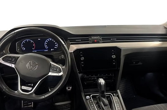 Volkswagen Passat Alltrack 6 of 7