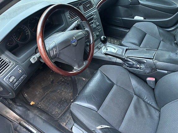 Volvo S60 6 of 6