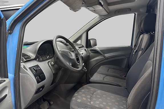 Mercedes-Benz Vito 111 7 of 17