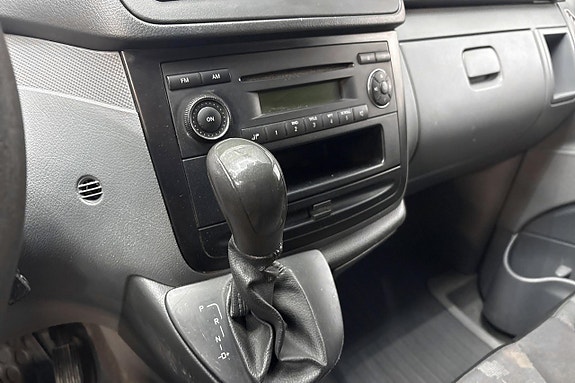 Mercedes-Benz Vito 111 14 of 17