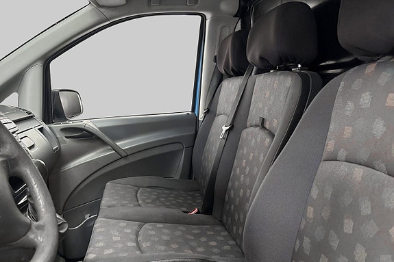 Mercedes-Benz Vito 111 11 of 17
