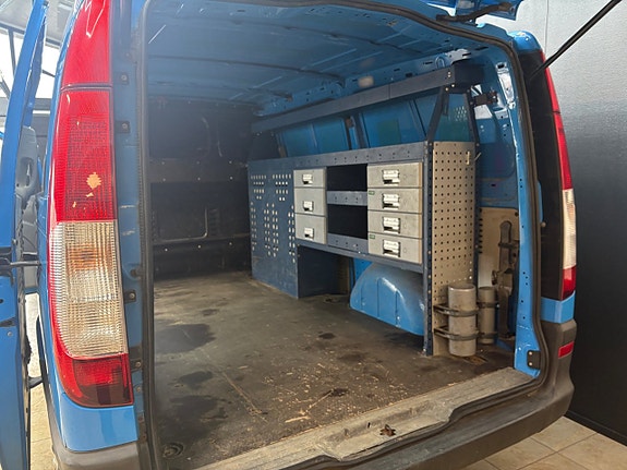 Mercedes-Benz Vito 111 17 of 17