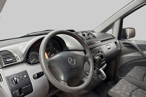 Mercedes-Benz Vito 111 10 of 17