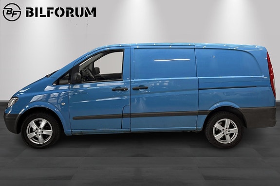 Mercedes-Benz Vito 111 2 of 17