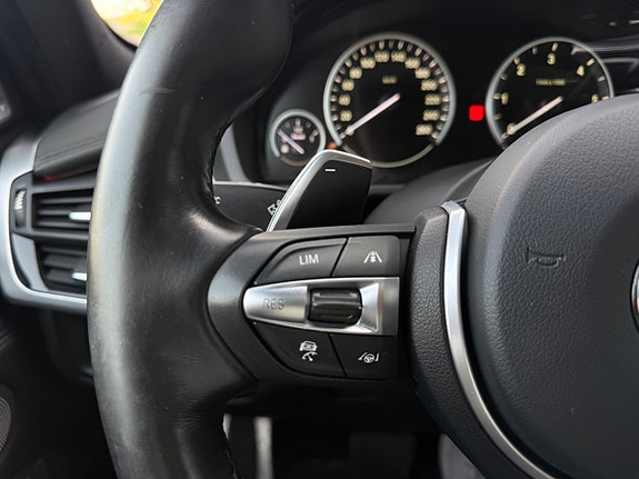 BMW X6 27 of 30