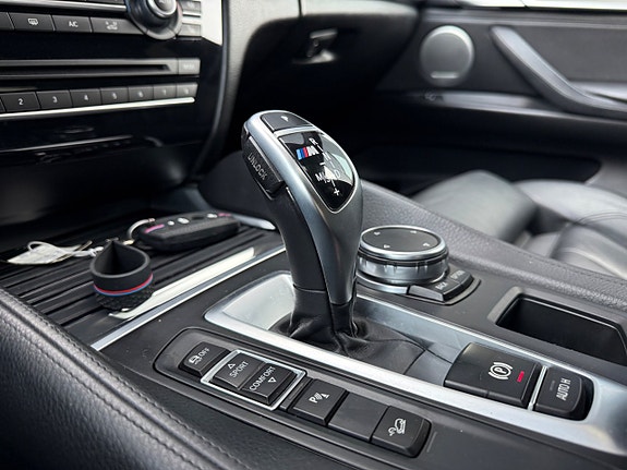 BMW X6 24 of 30