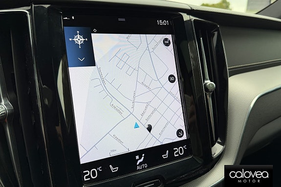 Volvo XC60 9 of 17
