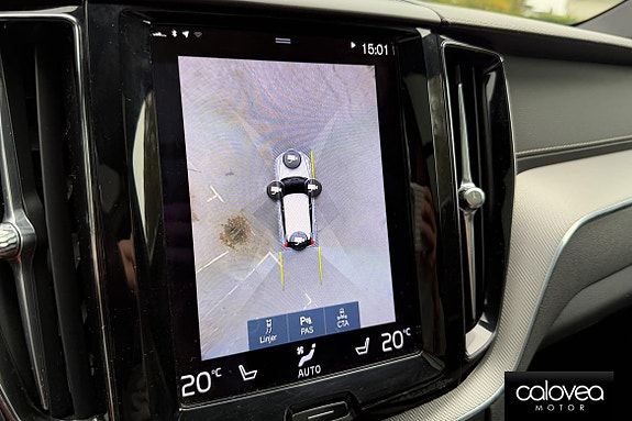 Volvo XC60 16 of 17