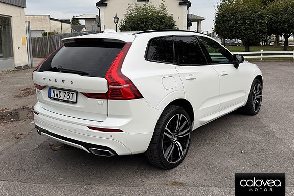Volvo XC60 8 of 17