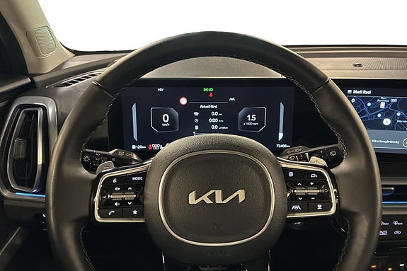 Kia Sorento 12 of 30