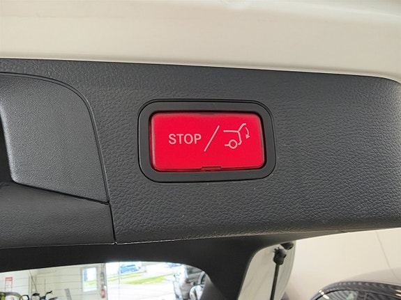 Mercedes-Benz GLC200 d 16 of 18