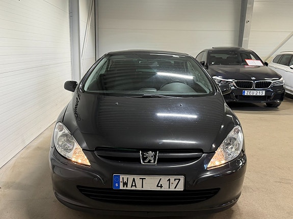 Peugeot 307 CC 9 of 18