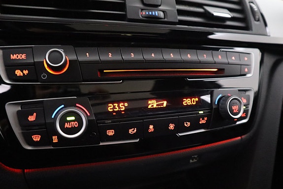BMW 330xd 21 of 25