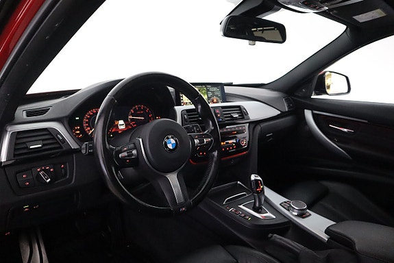BMW 330xd 10 of 25