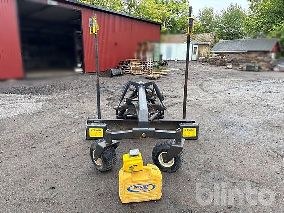 Hyvel med laser  Bobcat Grader 84 2 of 6
