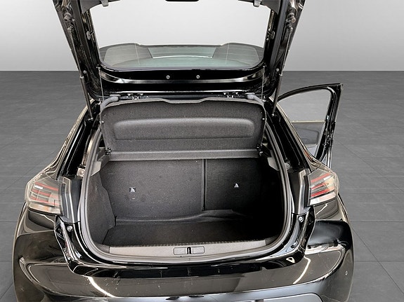 Peugeot 208 15 of 15