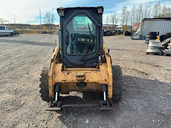 Glidstyrd kompaktlastare Liugong 375B 2 of 6