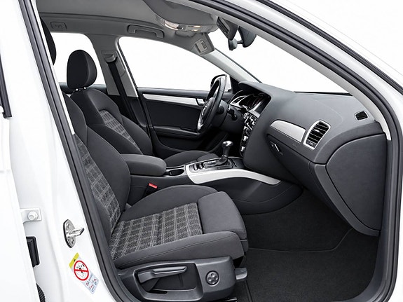 Audi A4 10 of 10