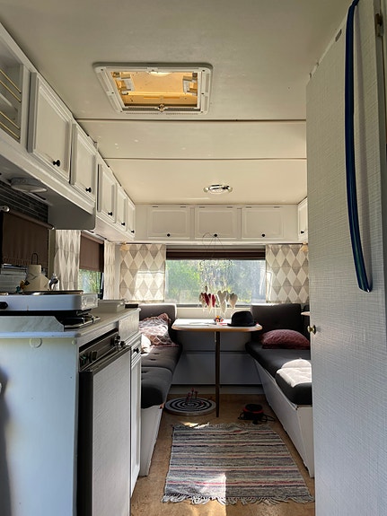 Cabby Novis 510 7 of 9