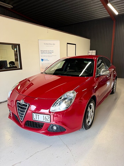 Alfa Romeo Giulietta 9 of 27