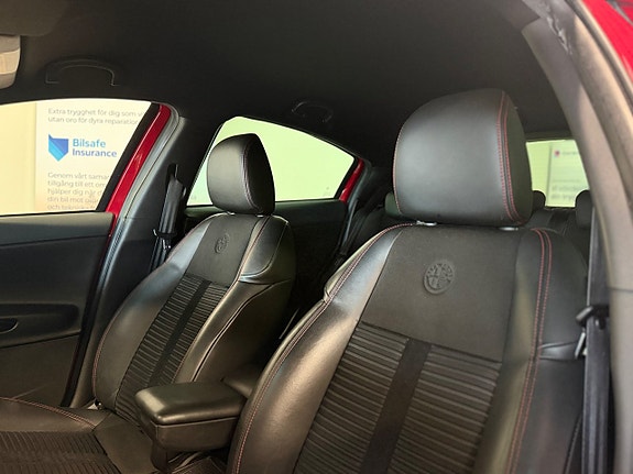 Alfa Romeo Giulietta 15 of 27